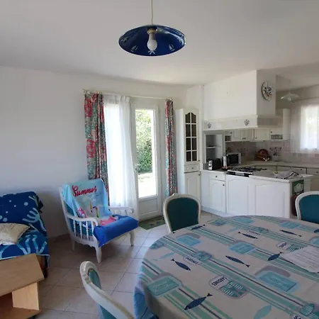 Maison Au Calme à Les Bains - Lbo000-629 Villa